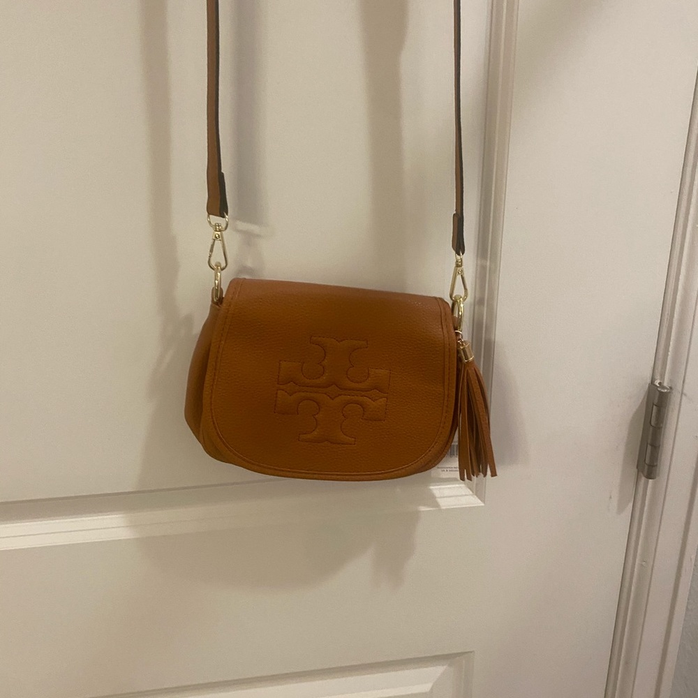 BRAND NEW Tory Burch Crossbody
